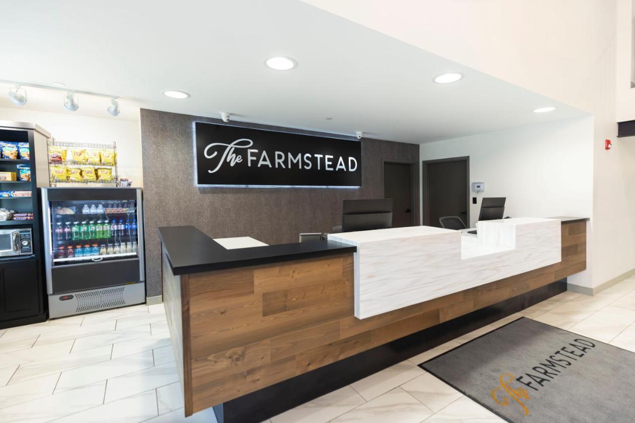 The Farmstead Hotel Caruthersville Exterior photo